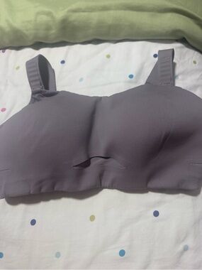 lululemon athletica Wireless Seamless Bra in Lavender/grayish